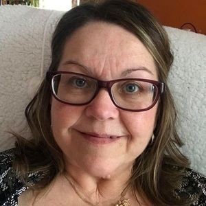 Meet your Posher, Linda